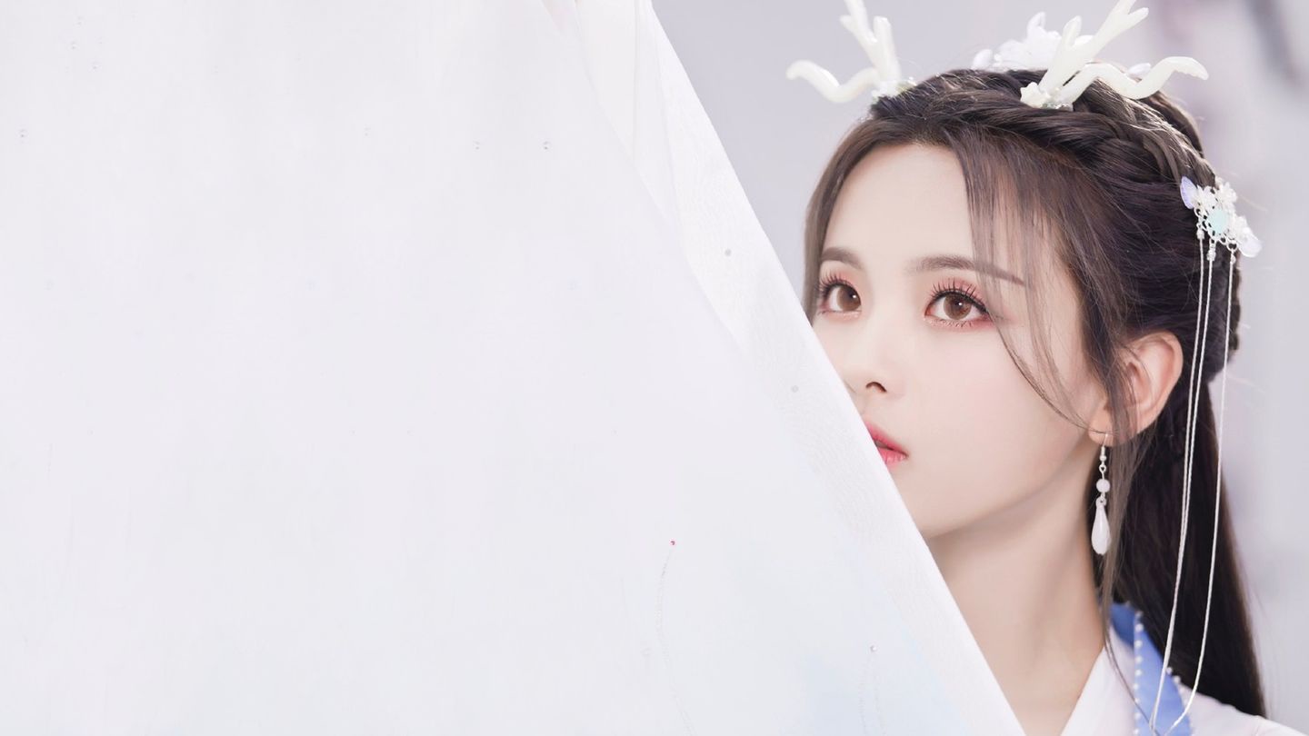 滑动窗口与双指针技巧